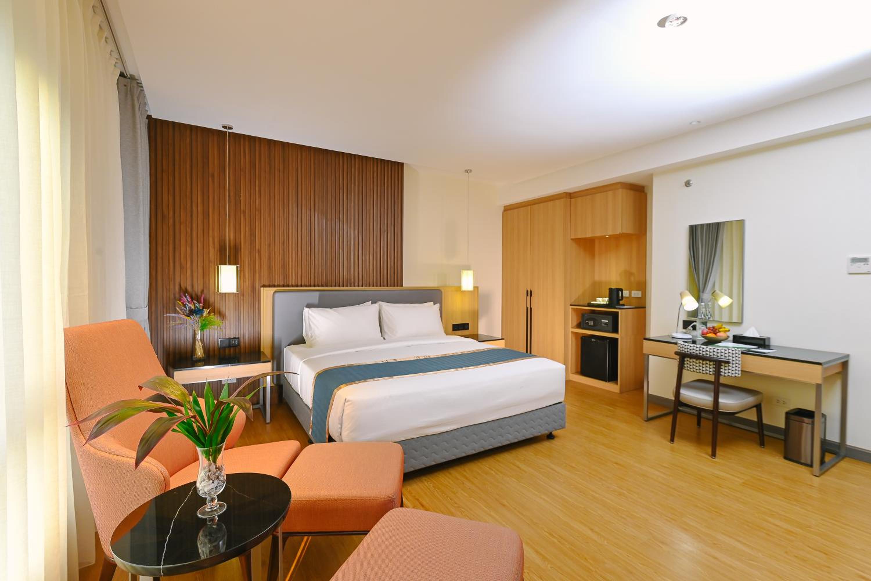 Deluxe Double or Twin Room - Photo 3
