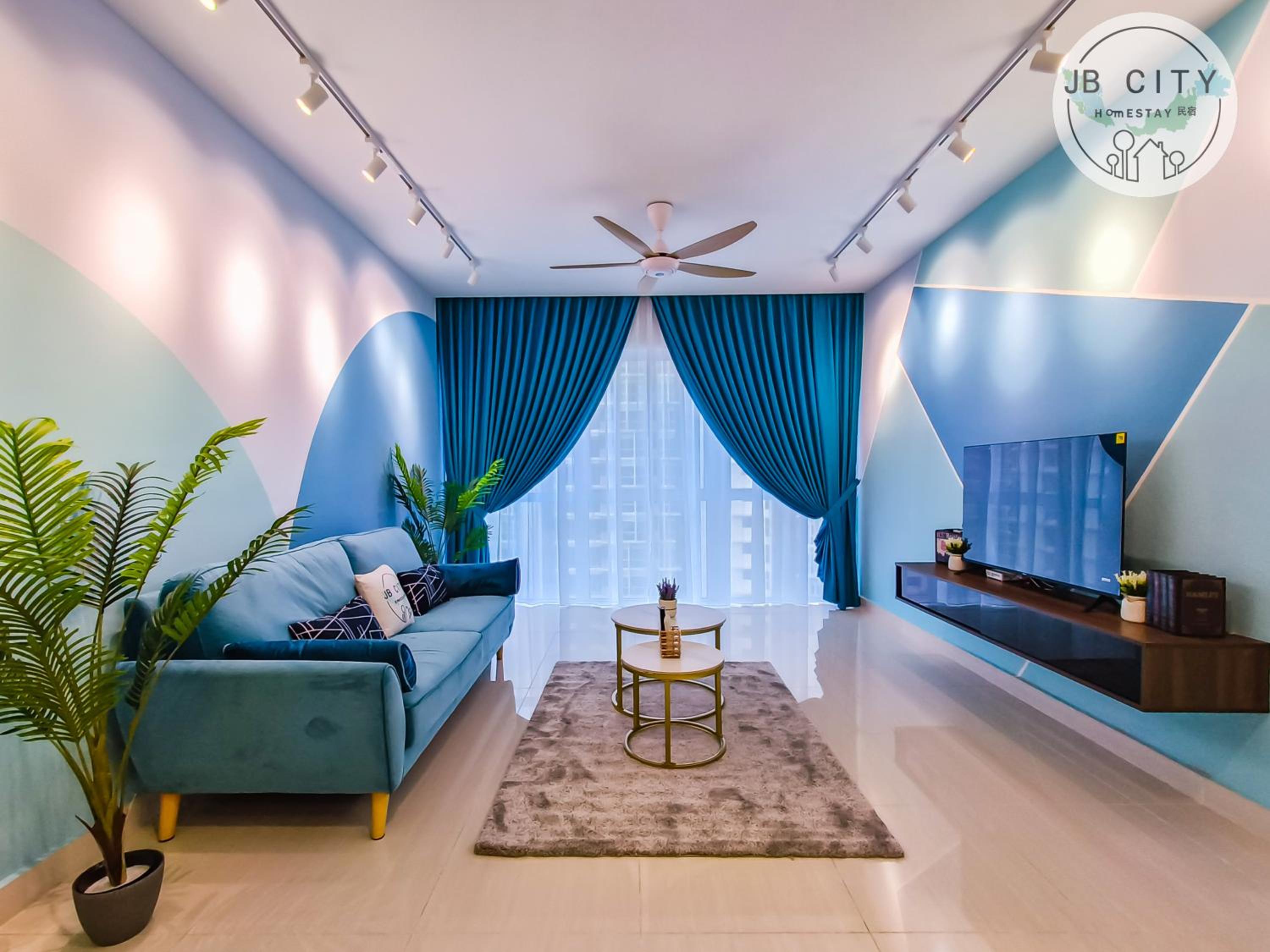 Deluxe Apartment