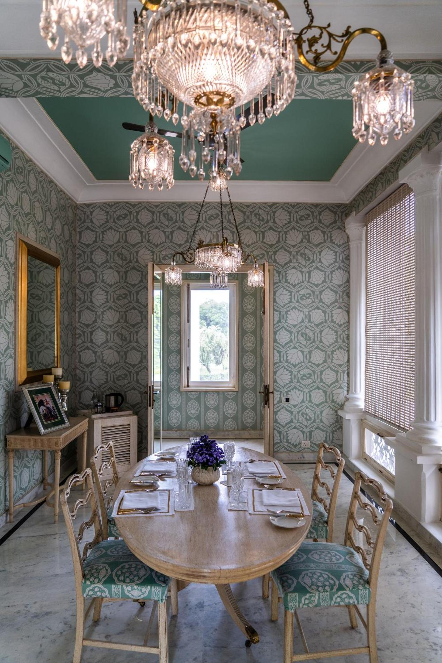 The Queen Elizabeth II Suite
