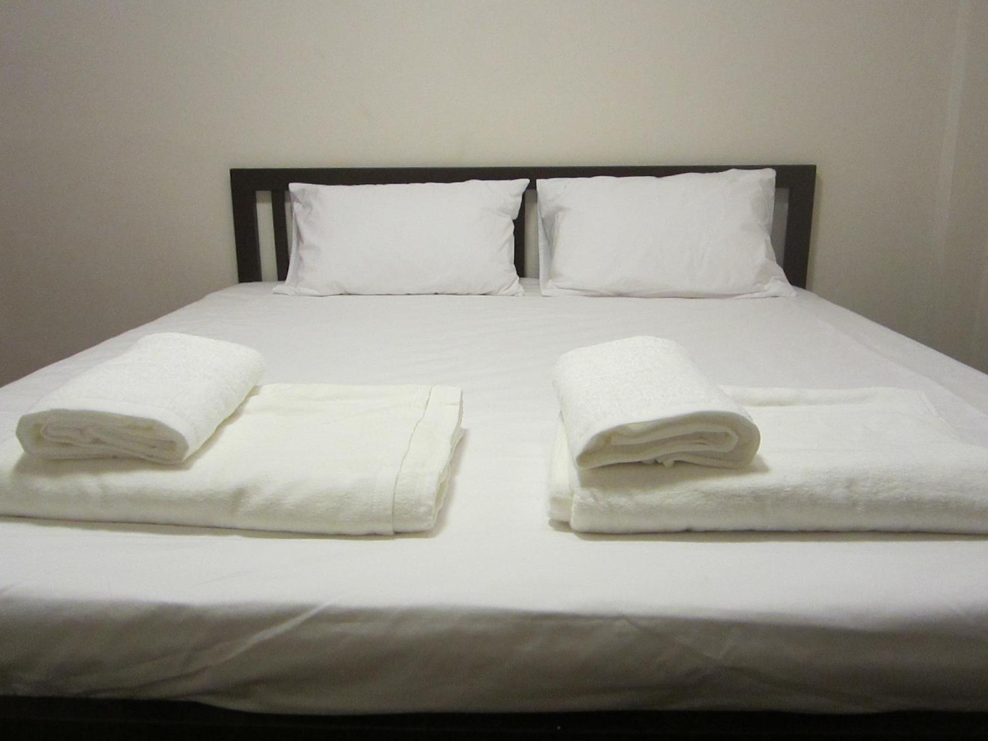 Double Room with Private Bathroom photo 3