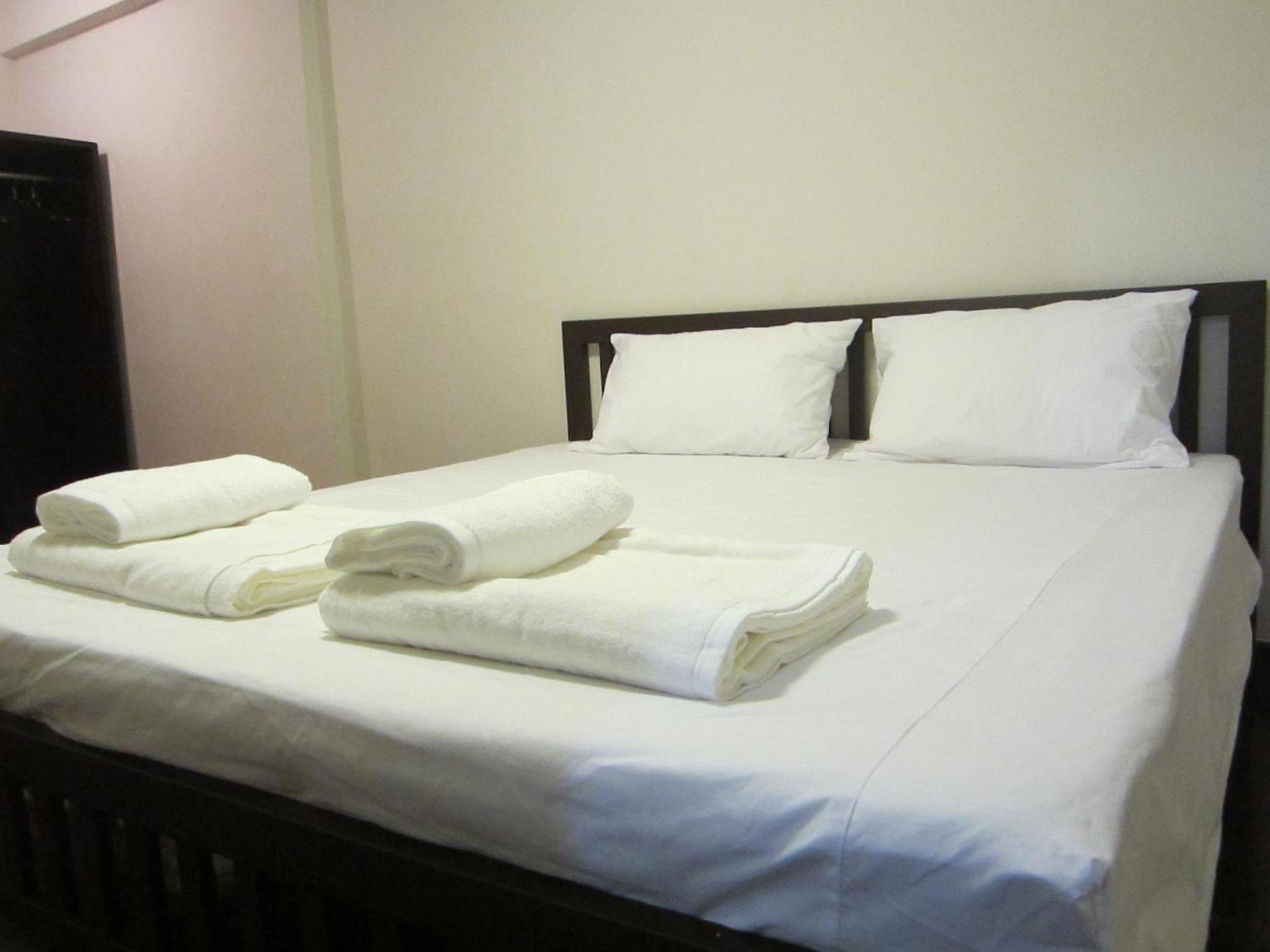 Double Room with Private Bathroom photo 1