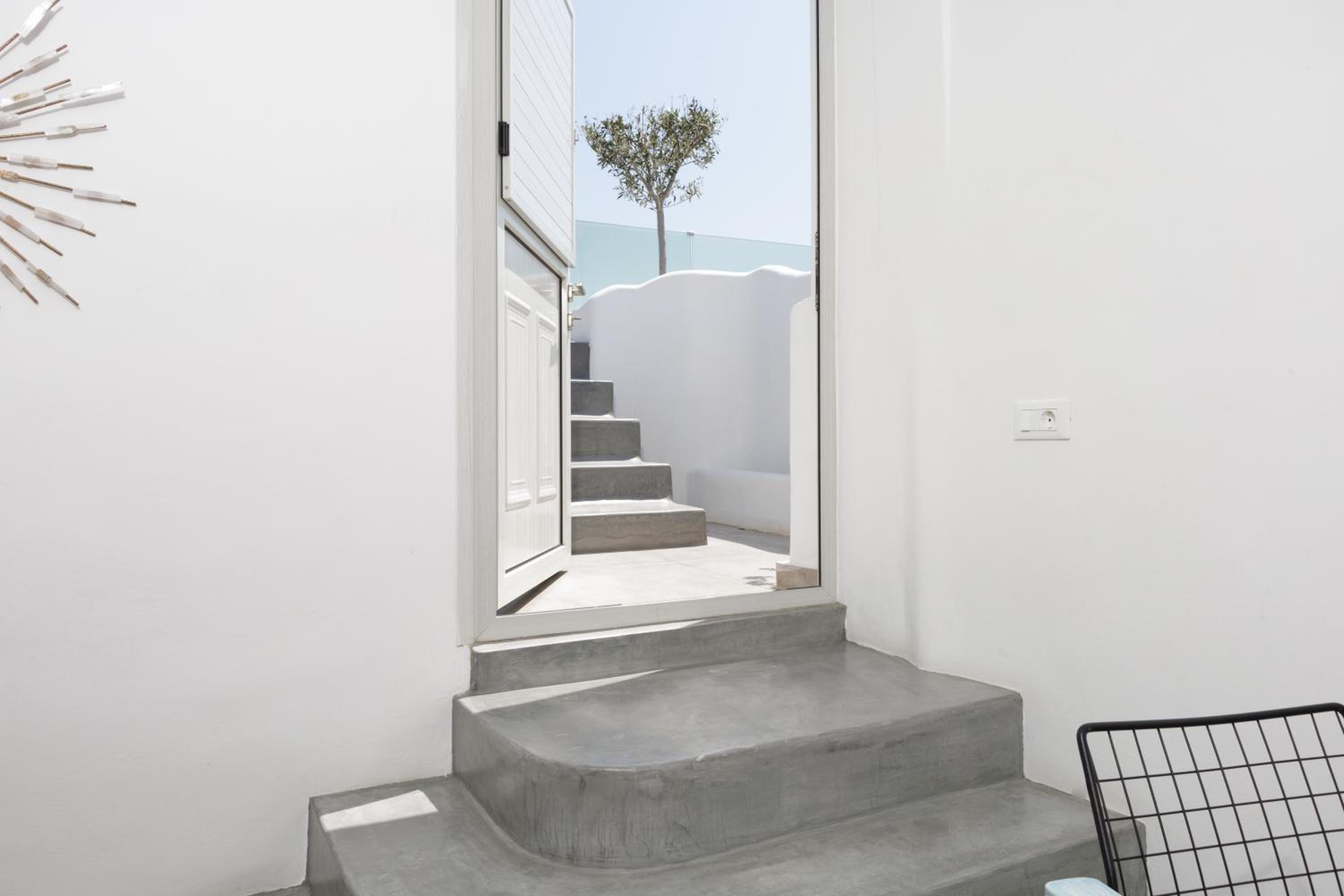 Suite with Sea View - Photo 2