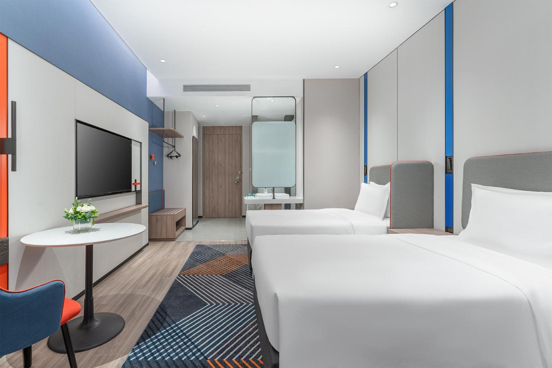 Specialty Room photo 2