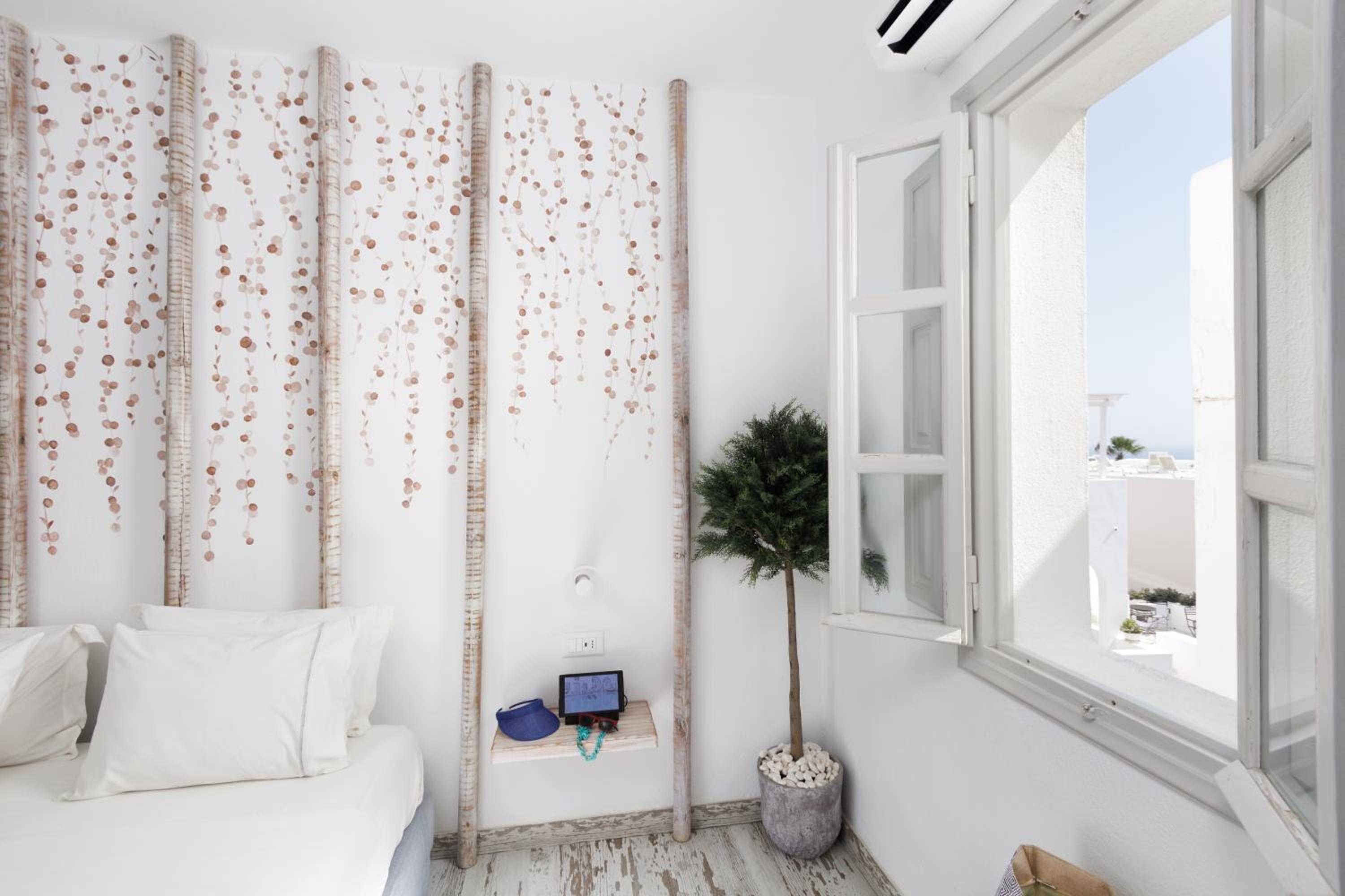 Double Room - Photo 7