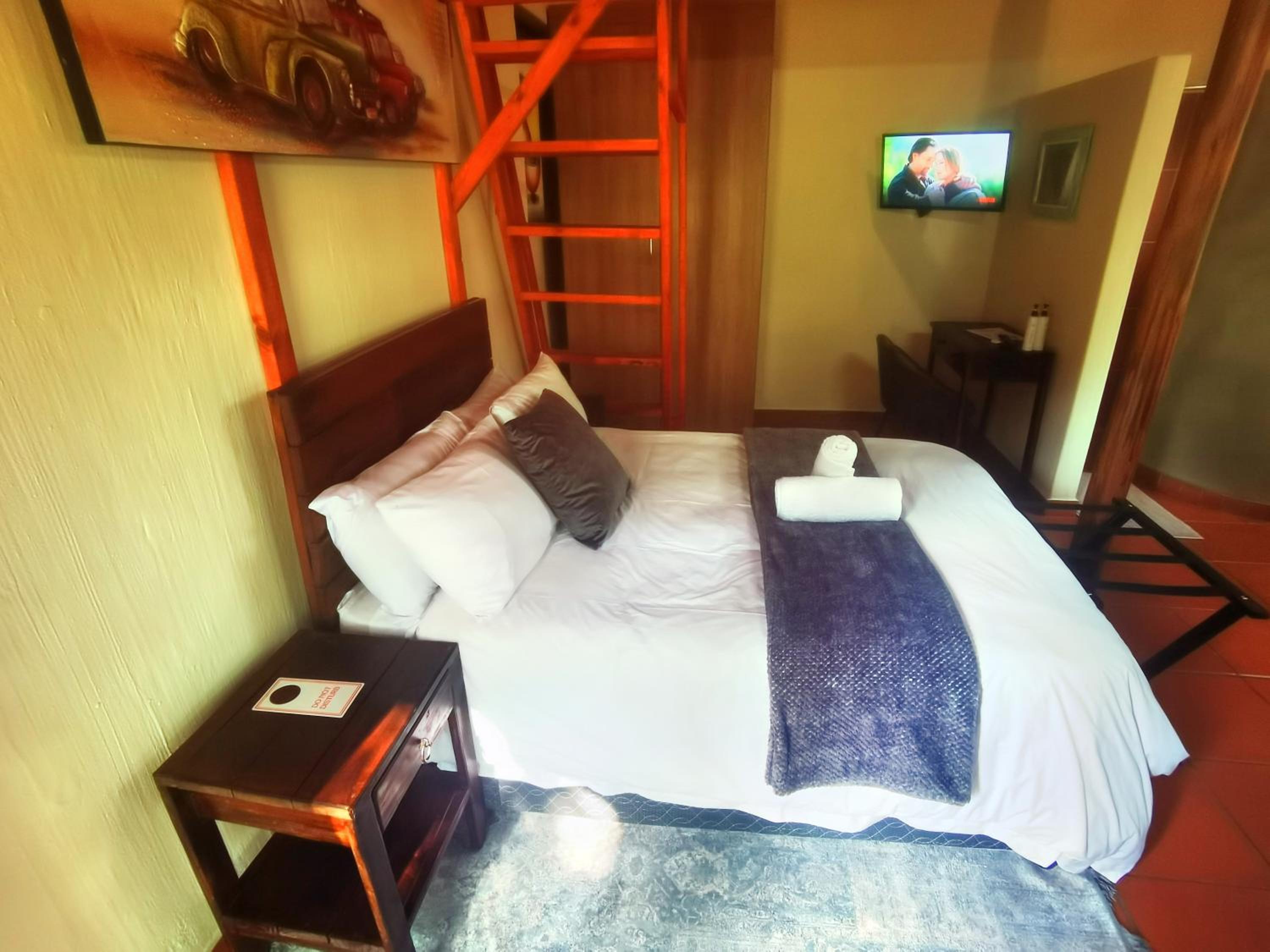 Double Room - Photo 2