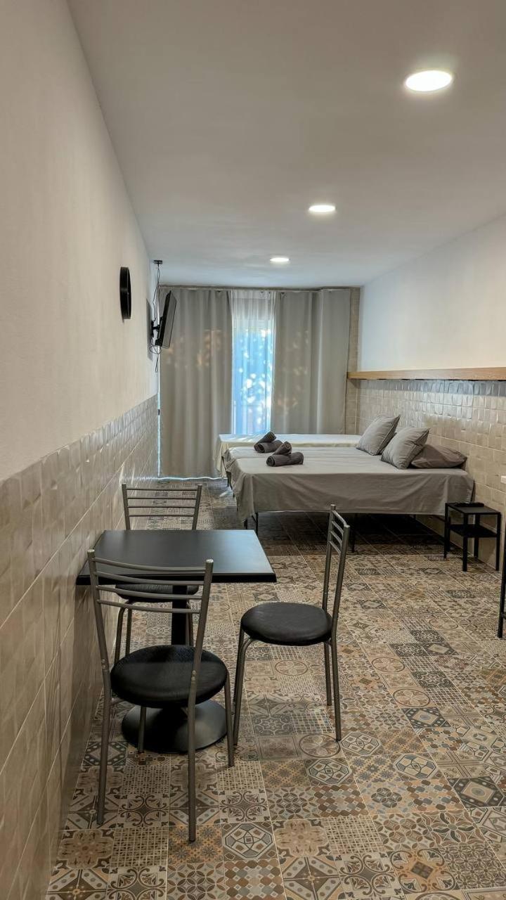 Estudio con terraza