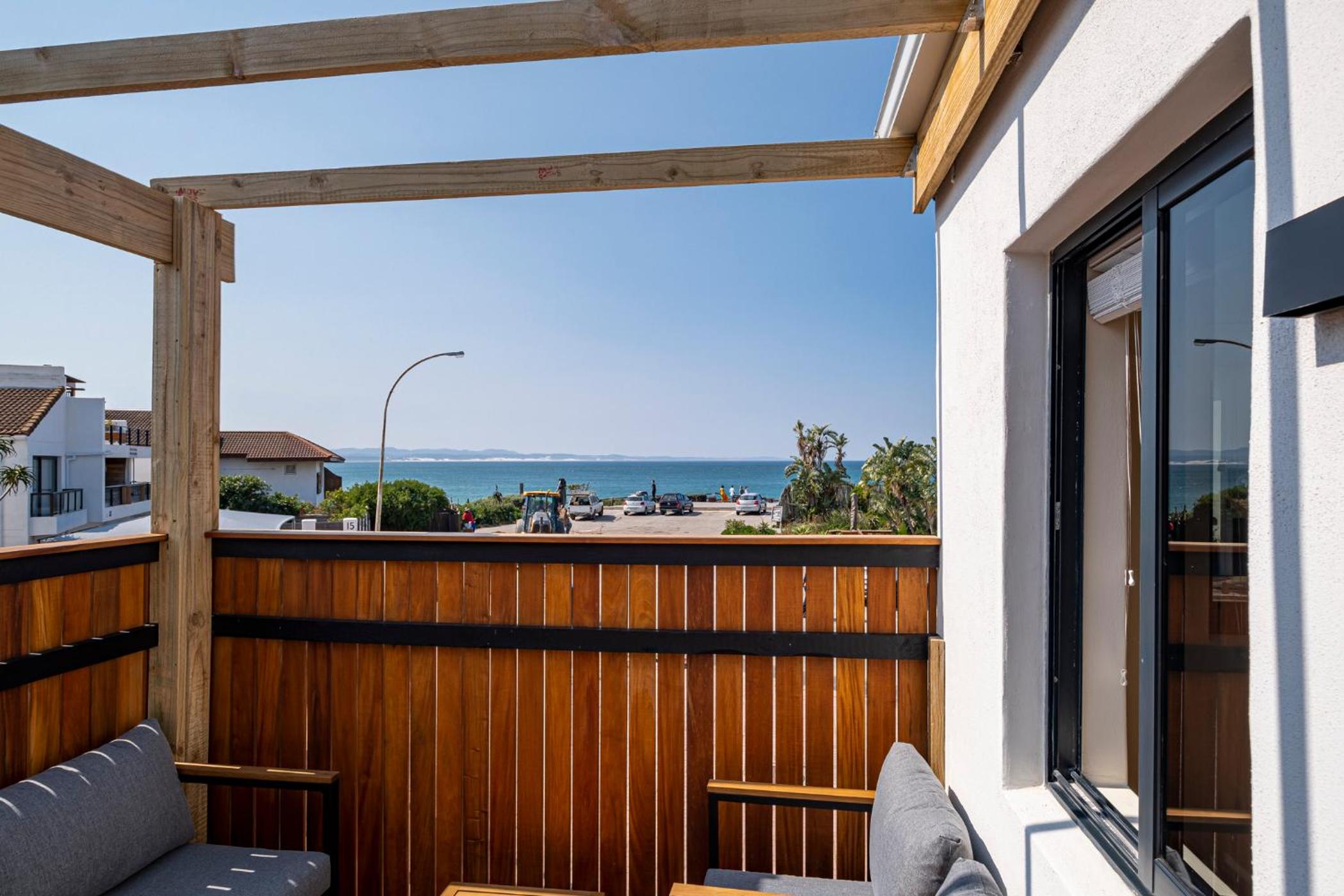 Apartment with Sea View photo 2