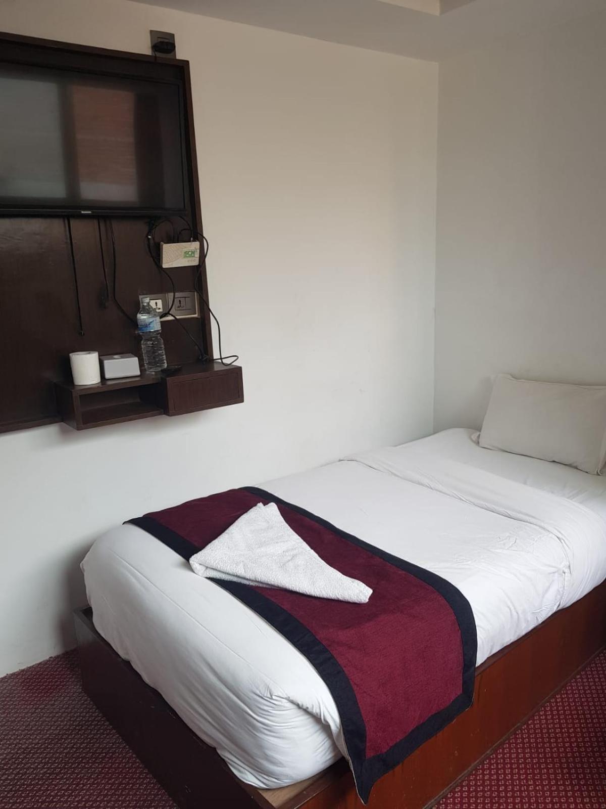 Single Room - Photo 4