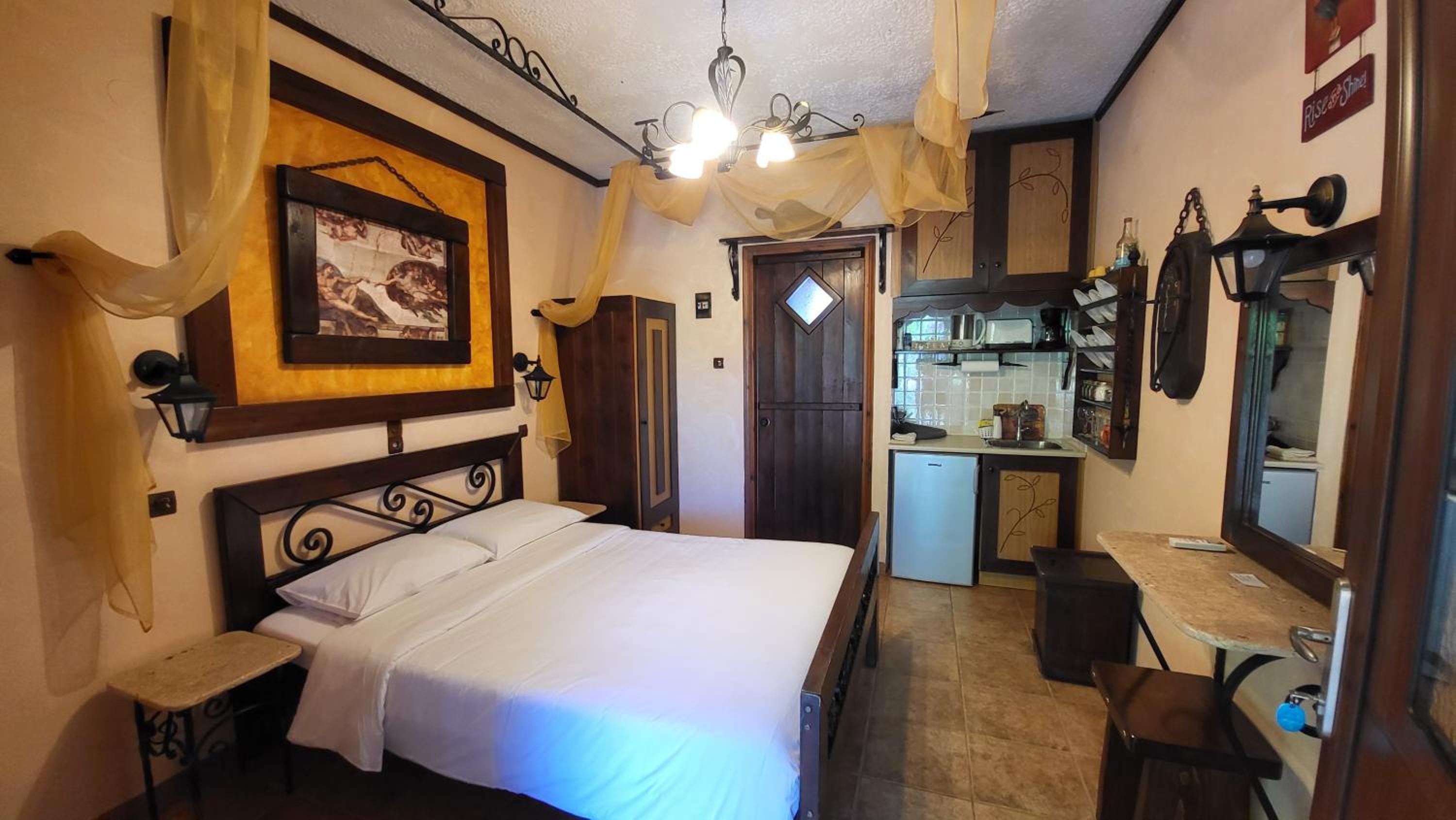 Double Room With Balcony photo 1