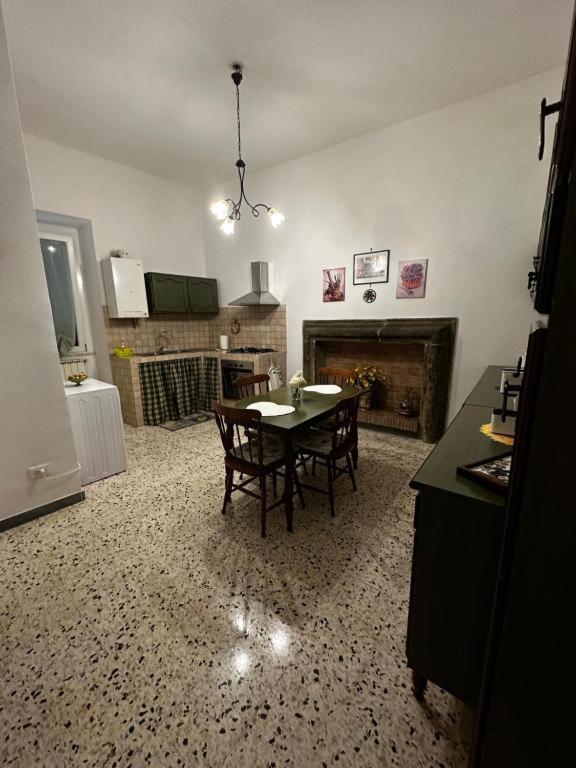 Two-Bedroom Apartment - Photo 24