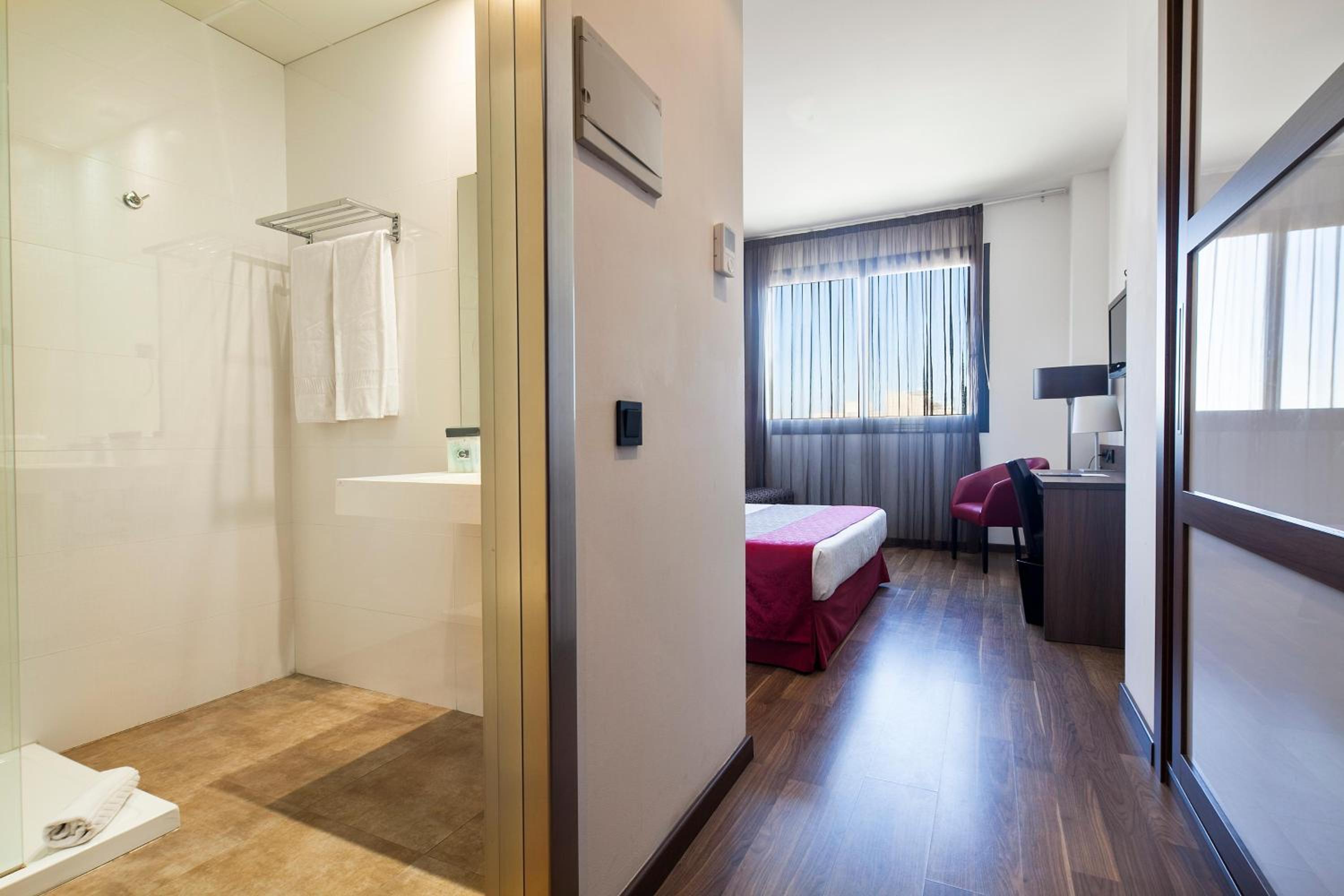 Single Room photo 3