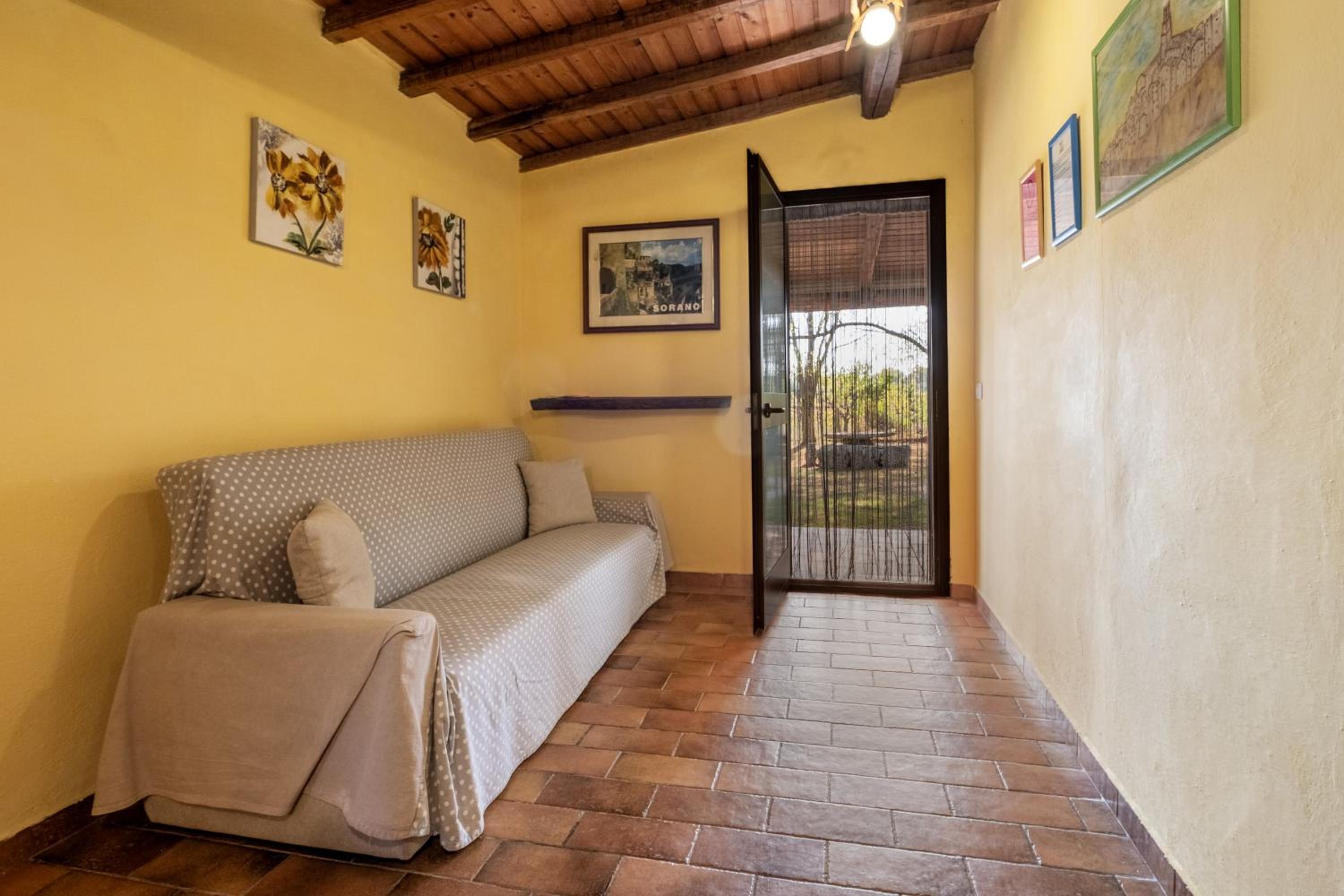 Two-Bedroom Deluxe Apartment with Garden View