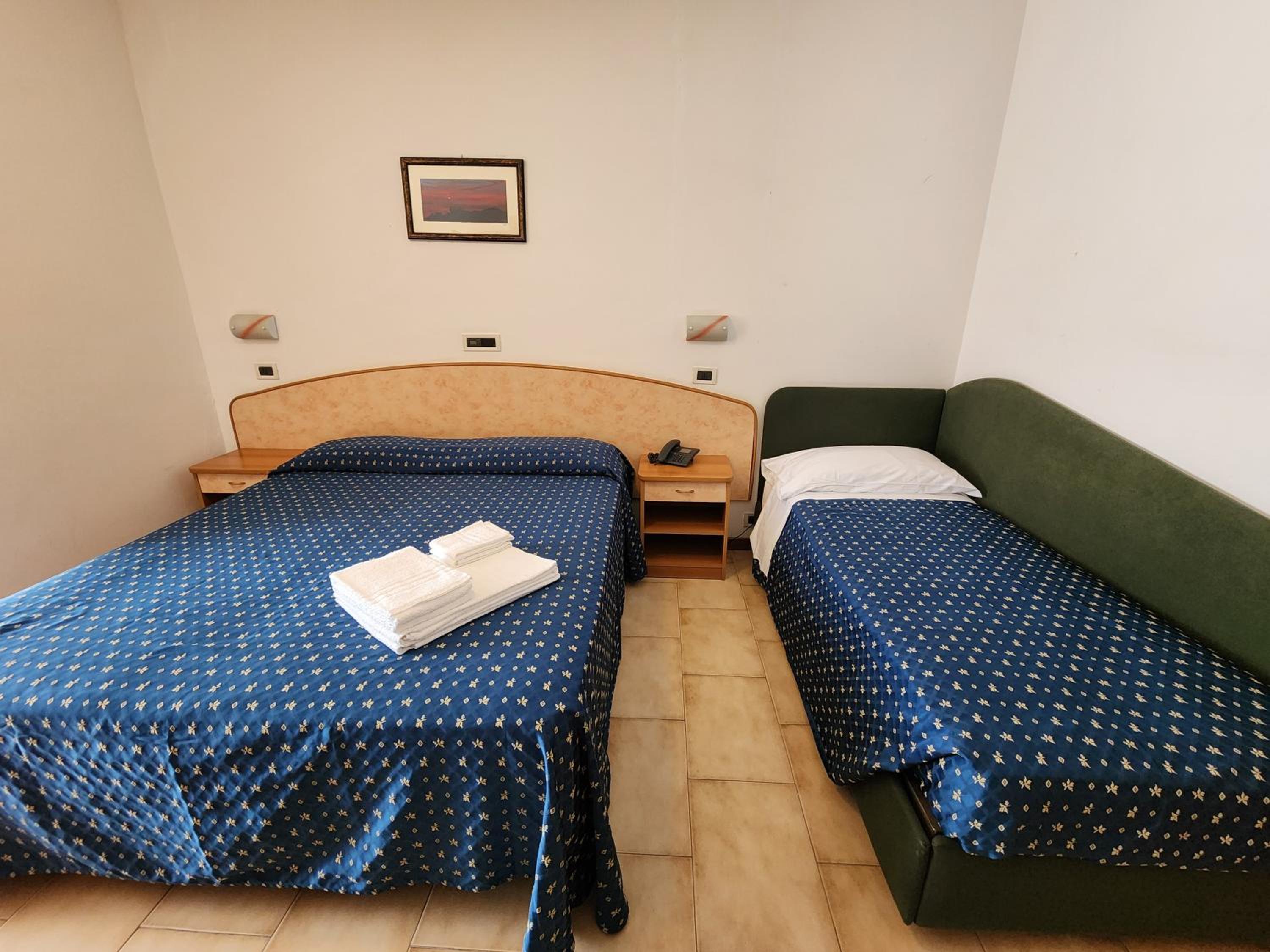 Triple Room photo 1