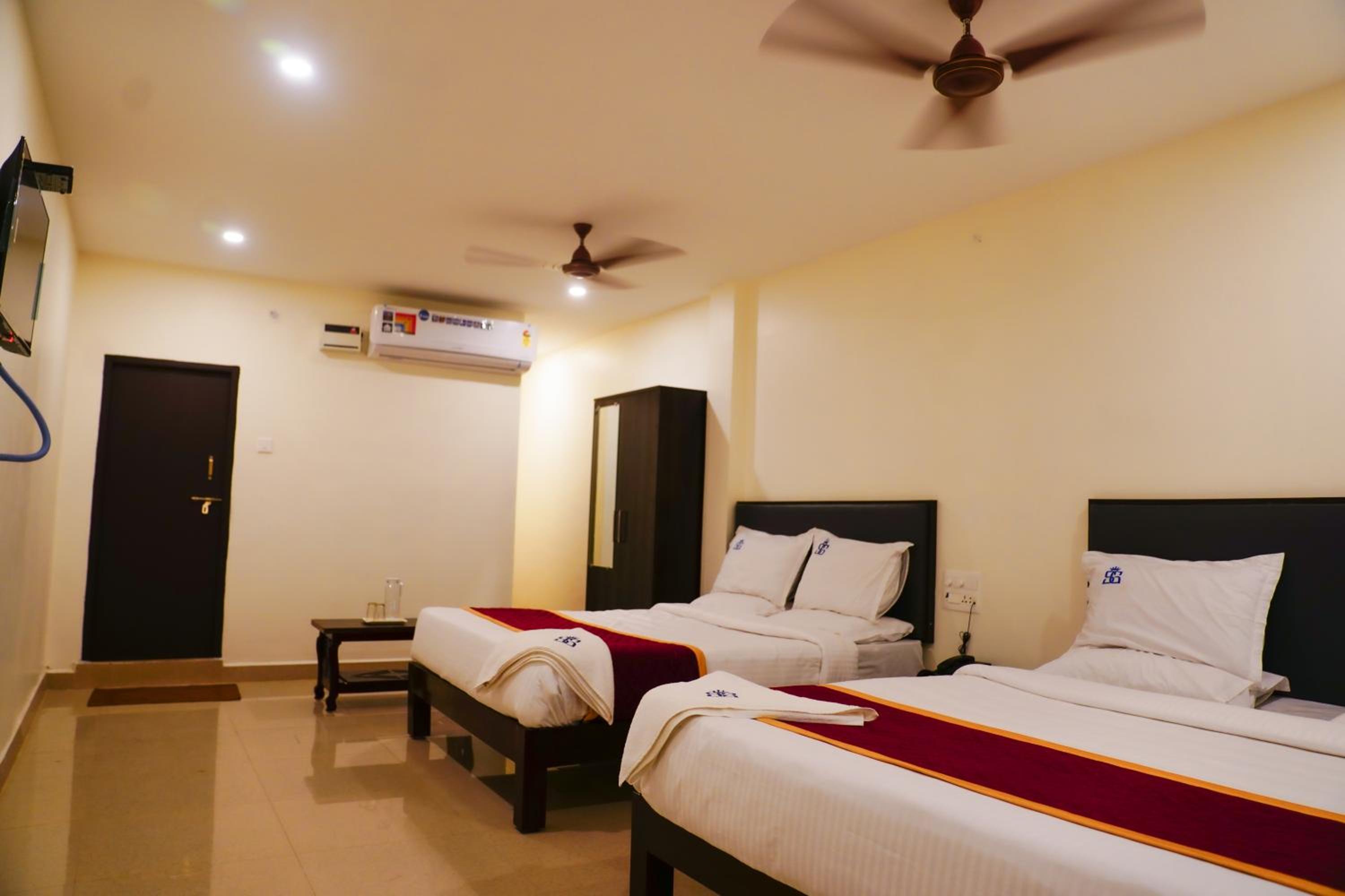 Quadruple Room photo 1