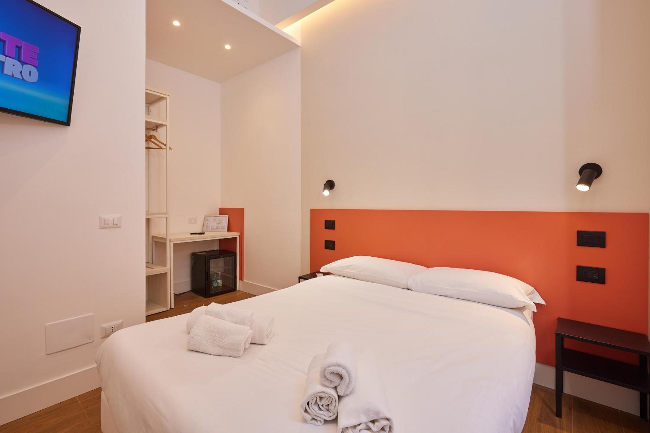 Small Deluxe Room photo 2