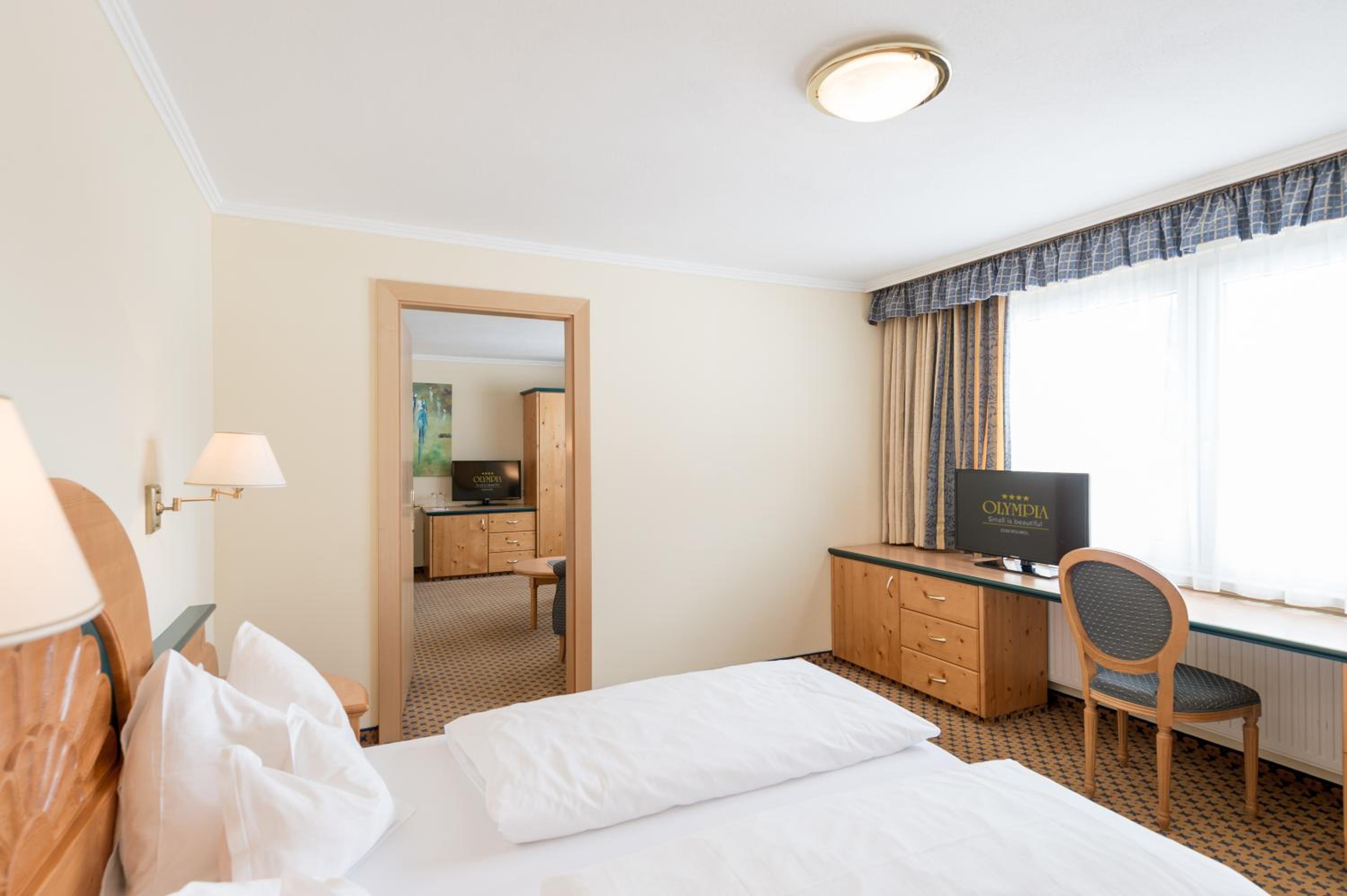 Suite with Mountain View photo 1