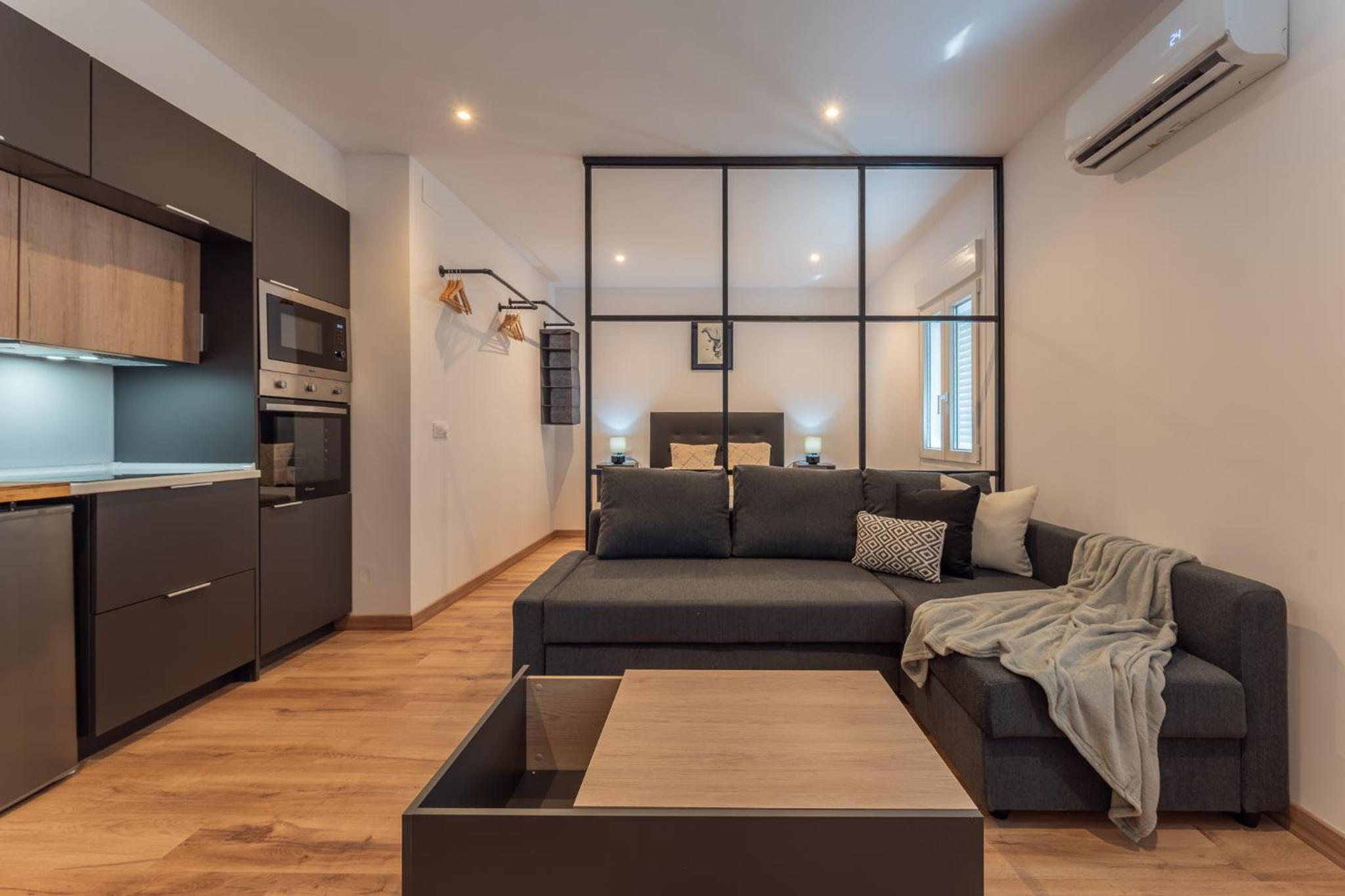 Estudio con sofá cama
