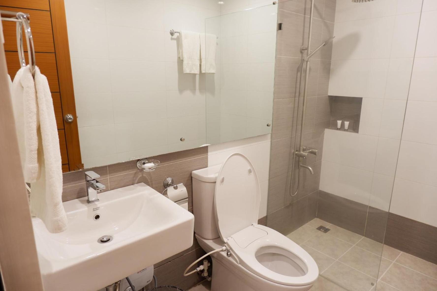 Standard Double or Twin Room photo 3