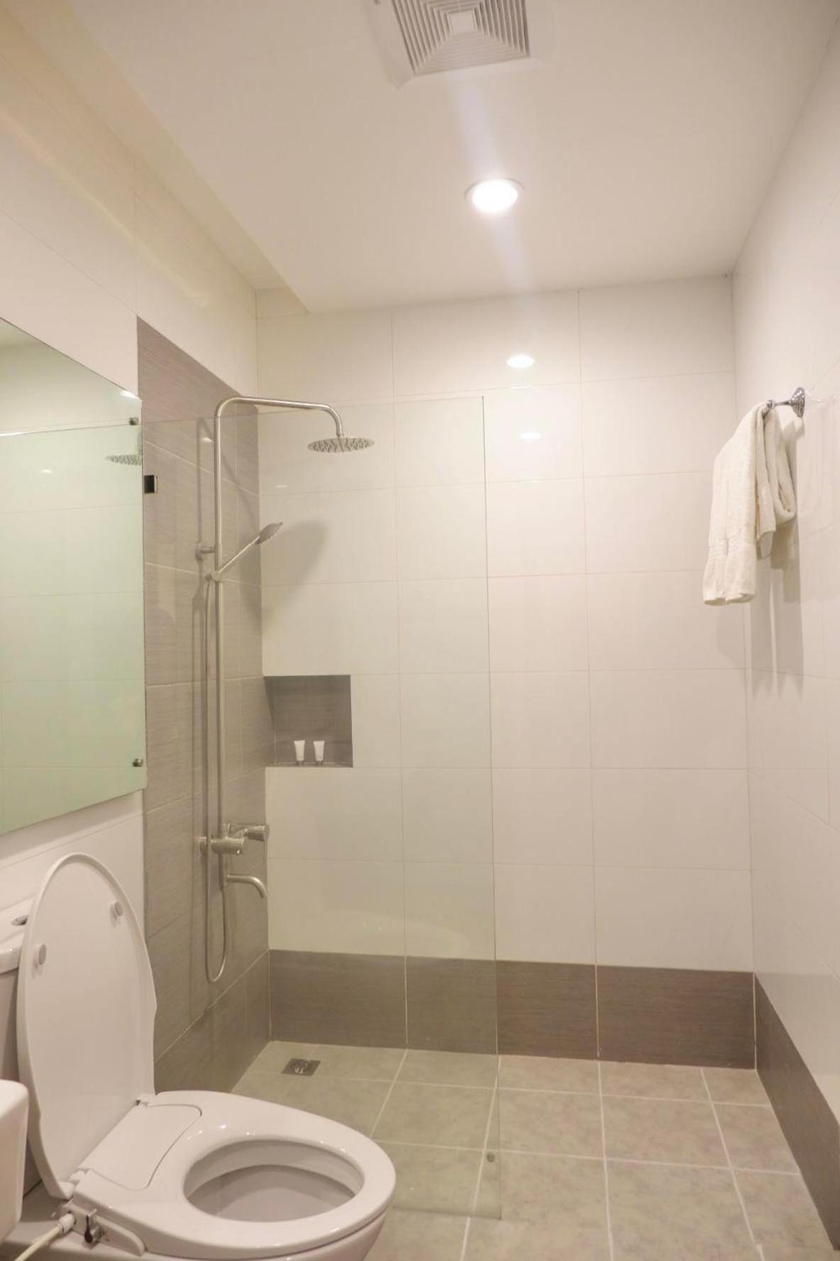 Standard Double or Twin Room photo 2