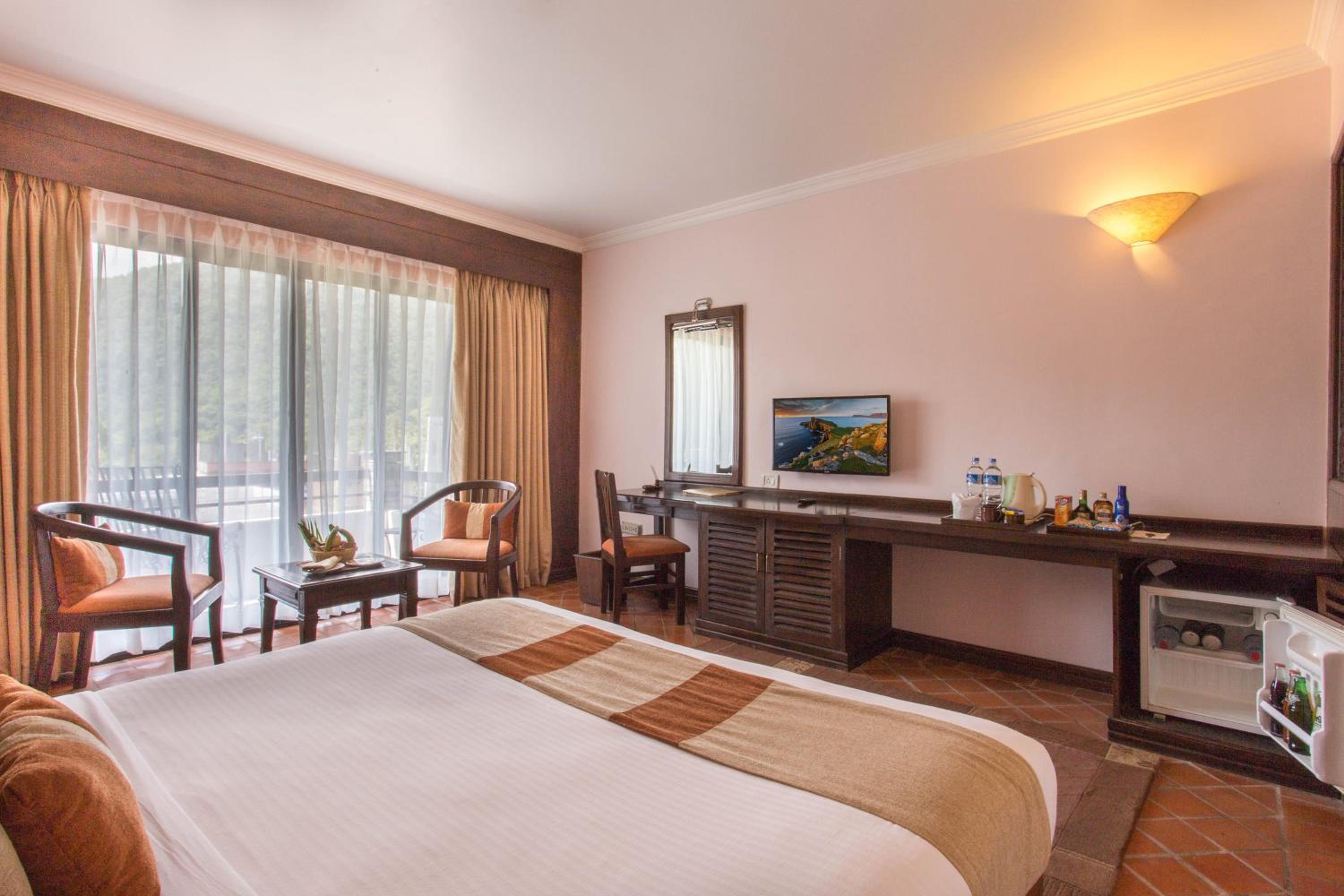 Deluxe Double Room With Balcony photo 3