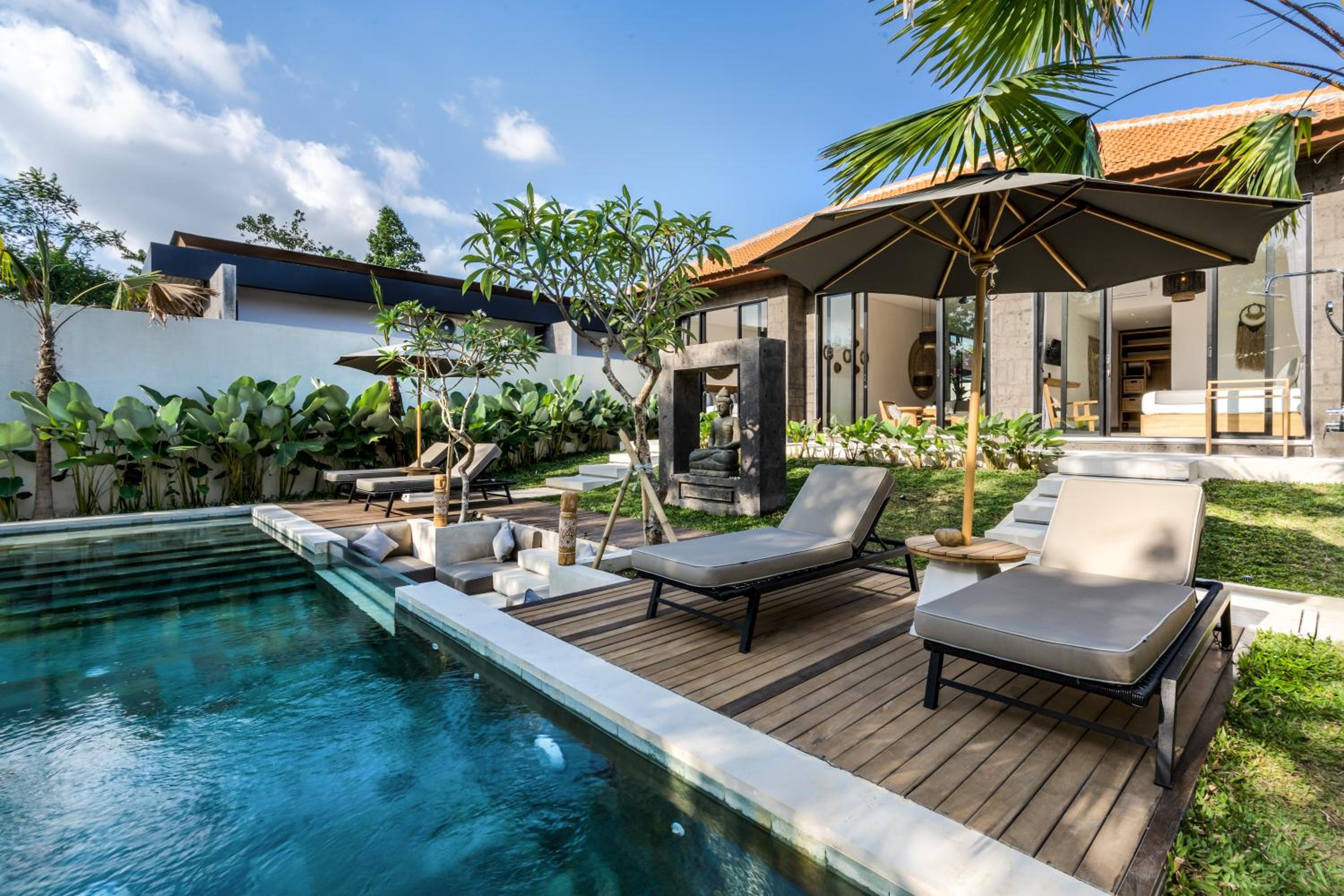 Two-Bedroom Villa - Photo 13