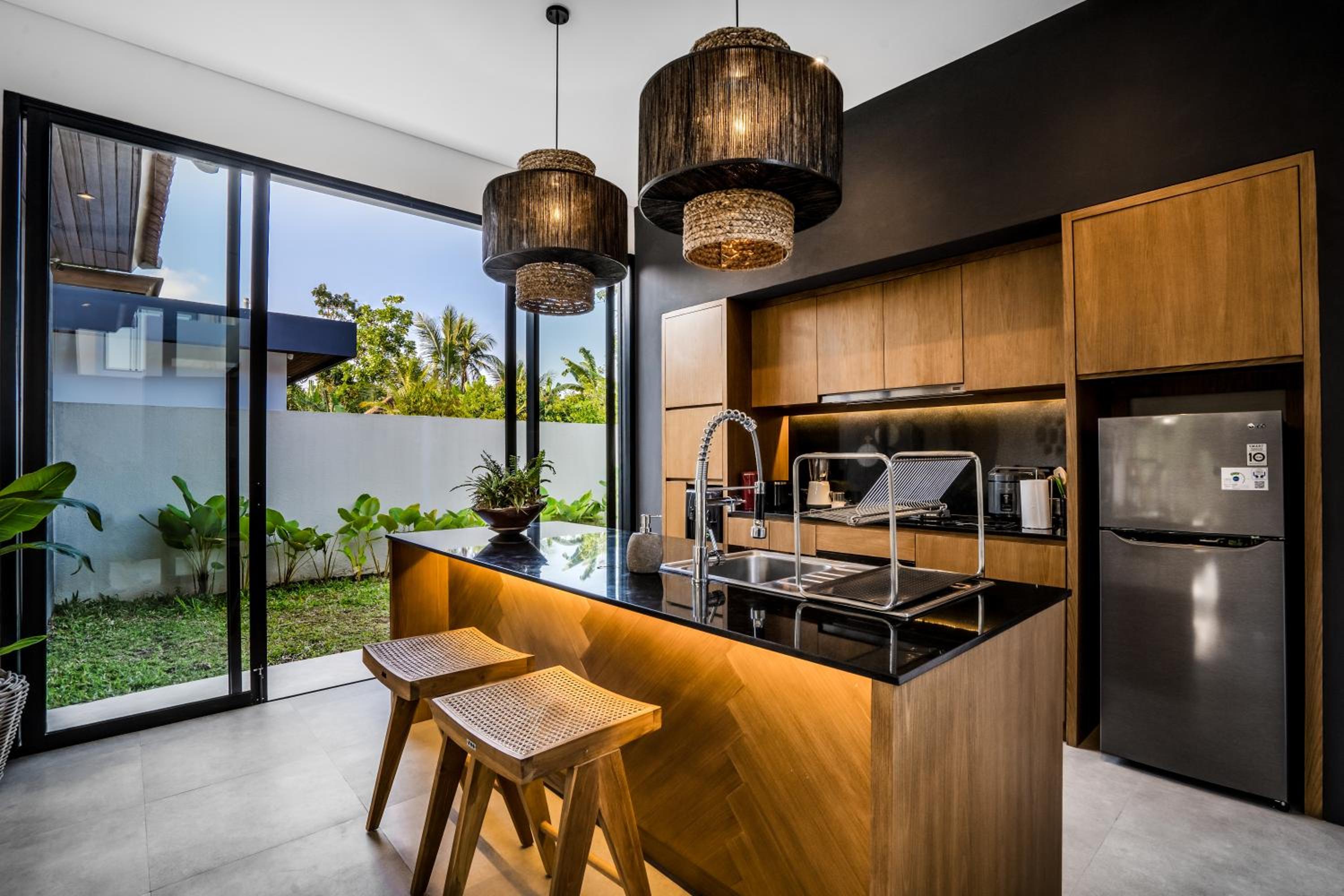 Two-Bedroom Villa - Photo 2