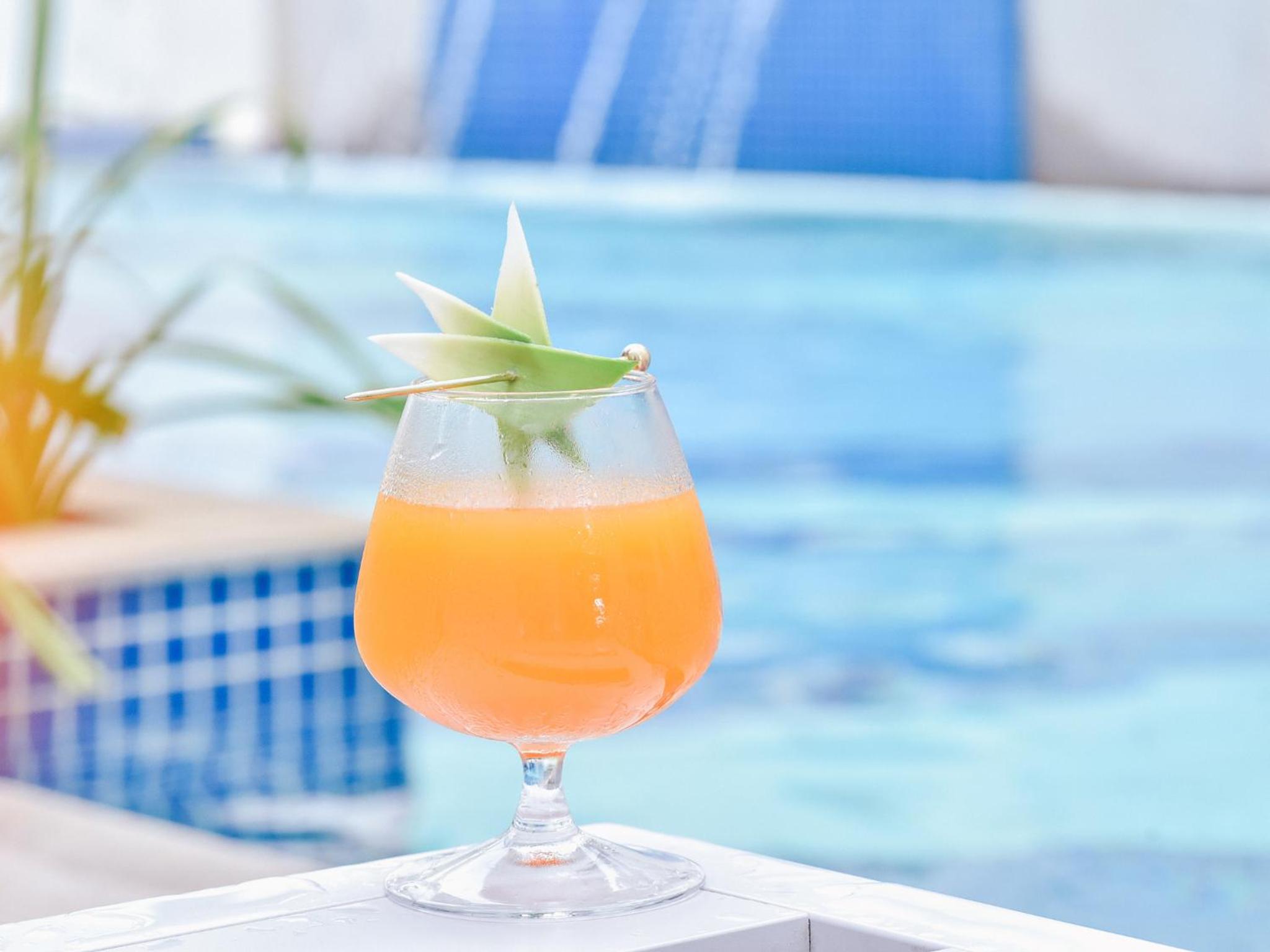 Premium Room with Balcony - 10% Discount on Food & Beverages,  Happy Hours (2+1 from 5pm to 7pm) photo 3