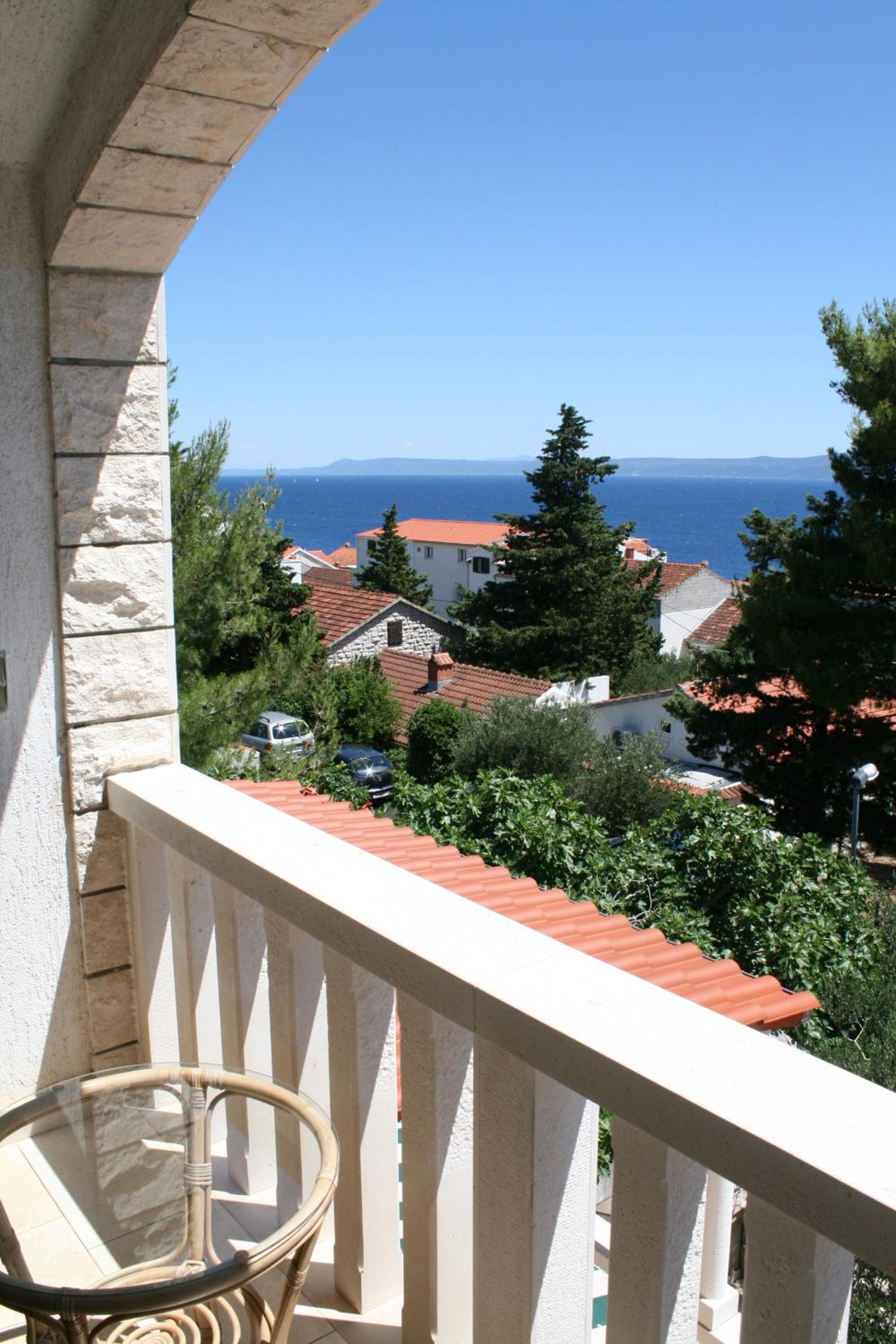 Double Room with Sea View and Balcony - Photo 4