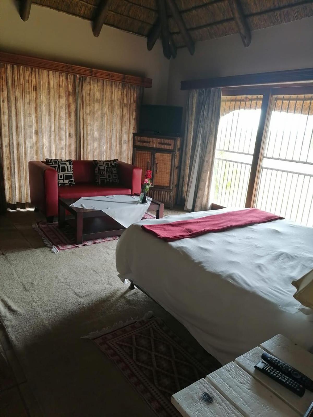 Double Room with Spa Bath photo 1