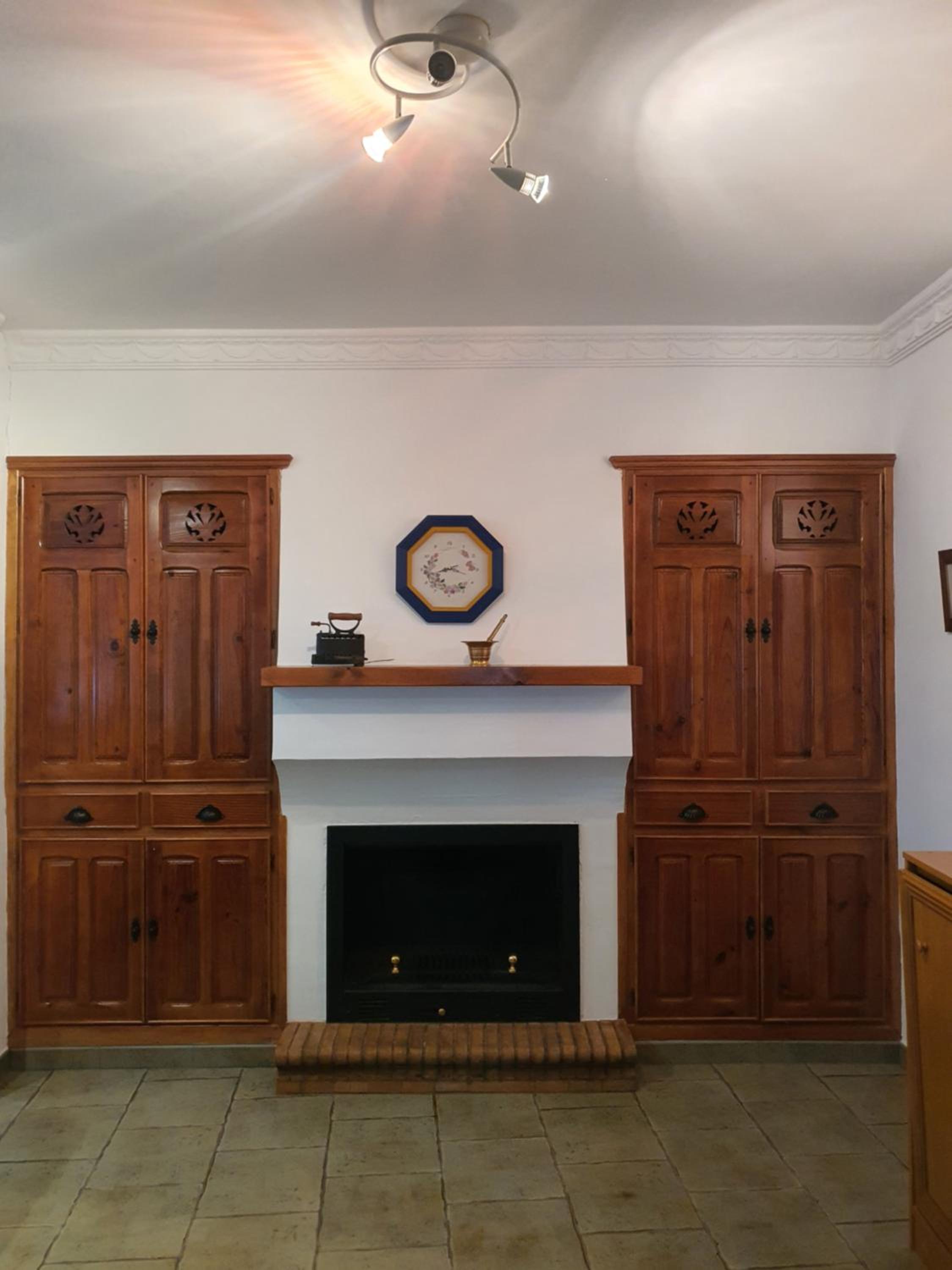 Three-Bedroom House photo 2