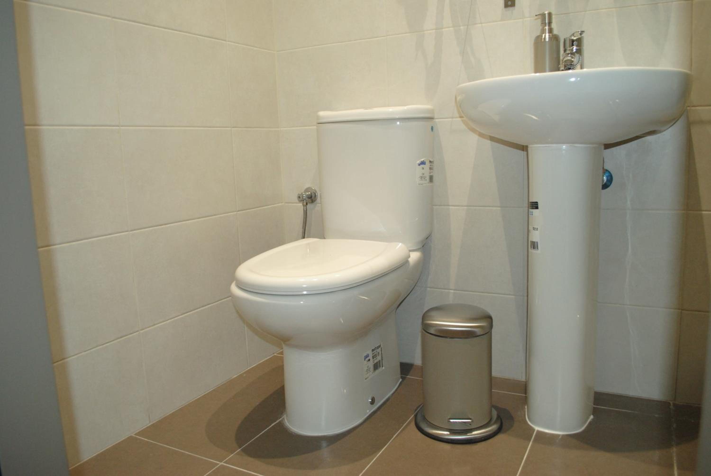 Large Single Room photo 3