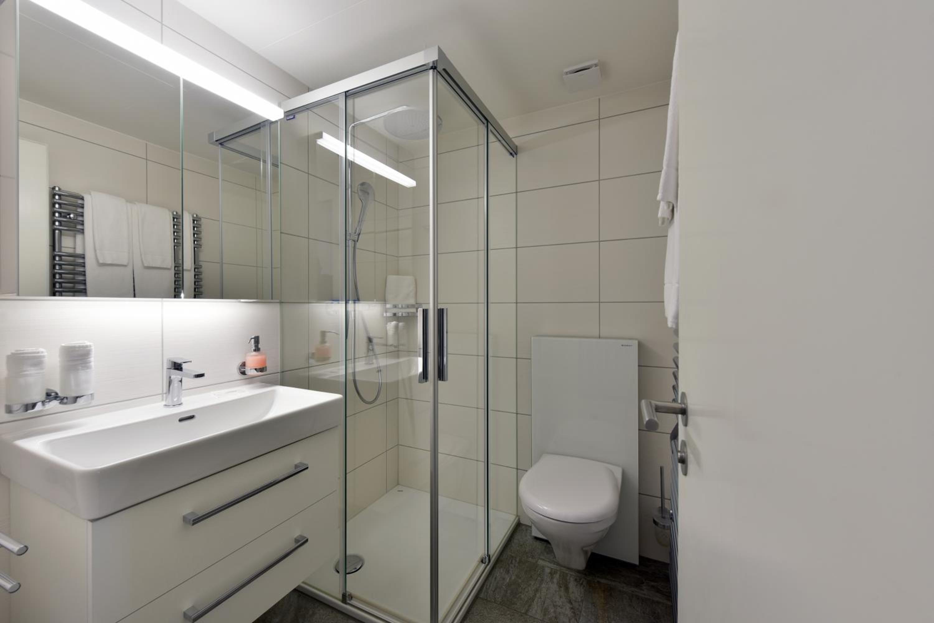 Junior Suite - Photo 12
