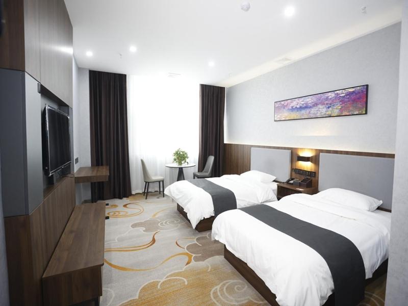 Selected Twin Room photo 1
