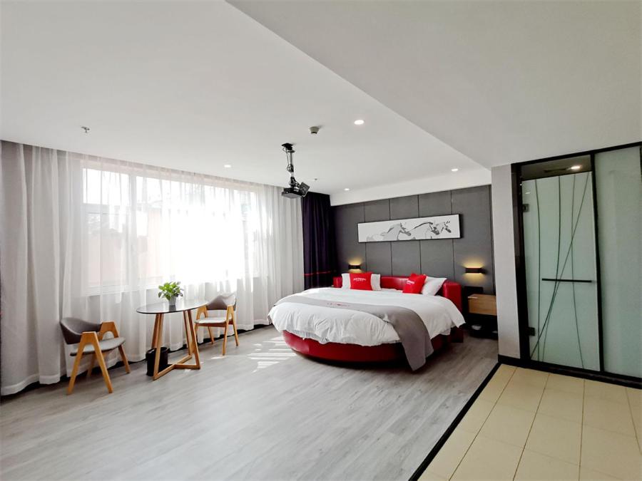 Intelligent Double Room With Audio