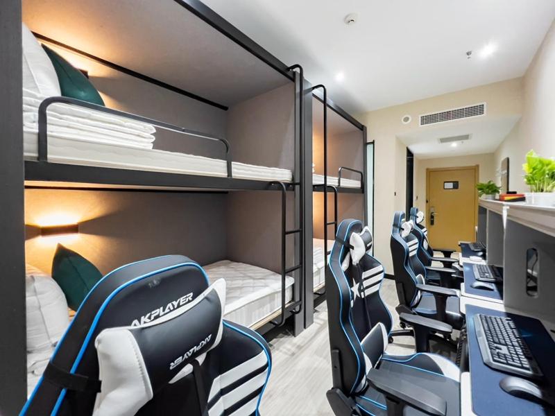 Twin Room With Game Facility  photo 1