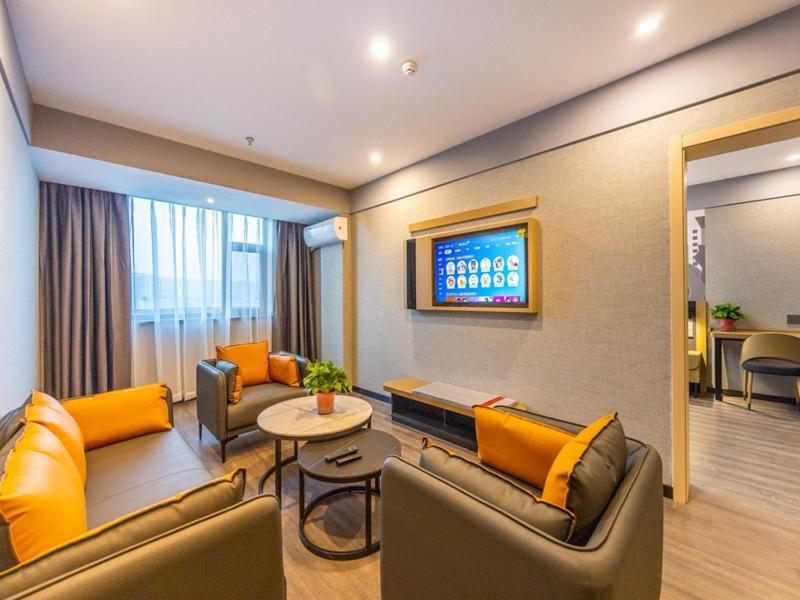 Business Suite photo 1