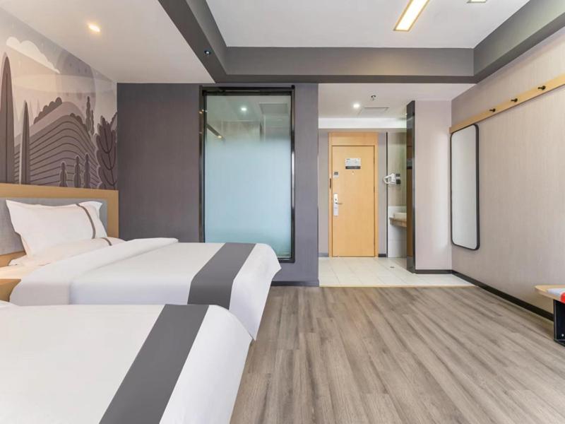 Superior Twin Room photo 1