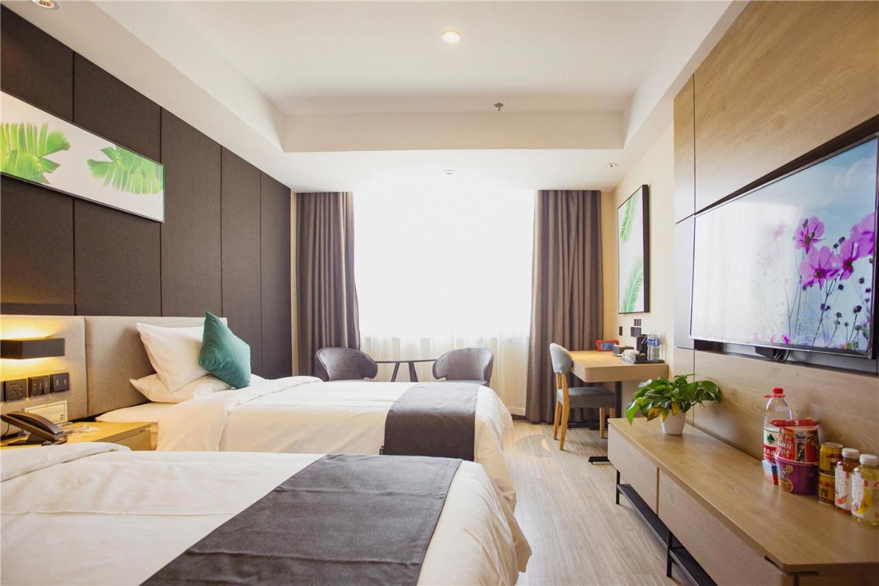 Premium Twin Room photo 1