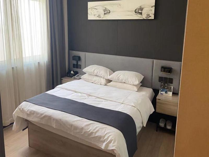 Premier Suite