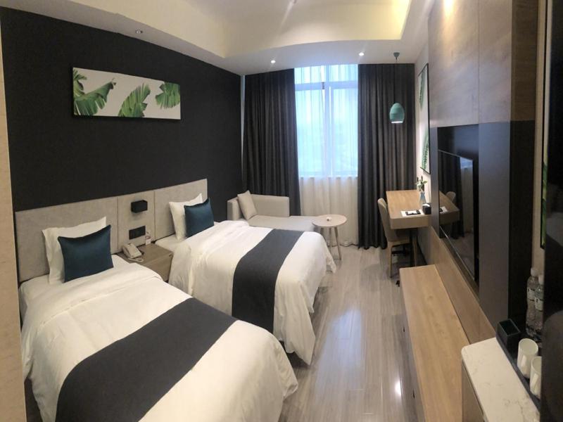 Premier Twin Room  photo 1