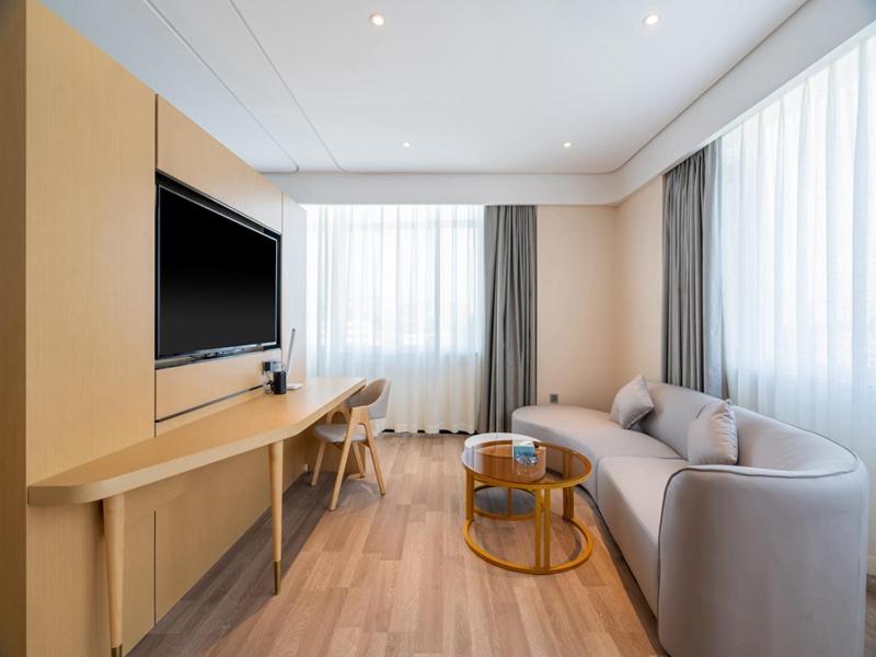 Premier Suite