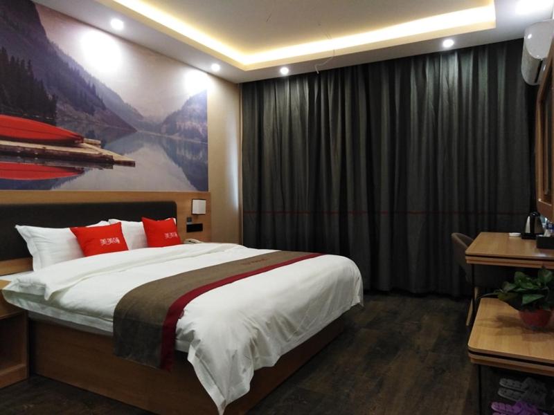 Business Suite photo 2