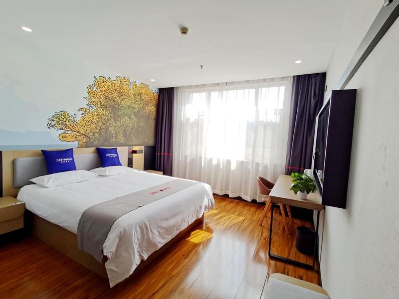 Intelligent Double Room
