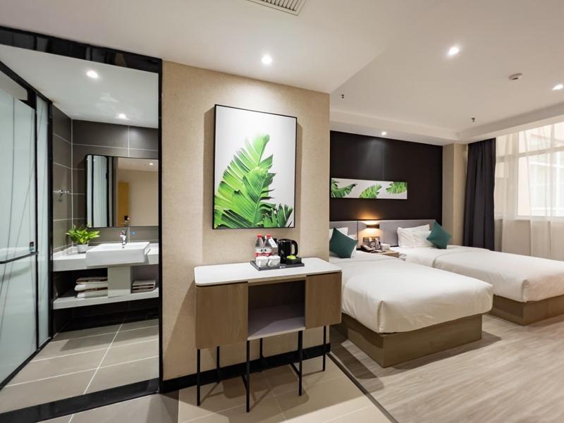 Superior Twin Room photo 2