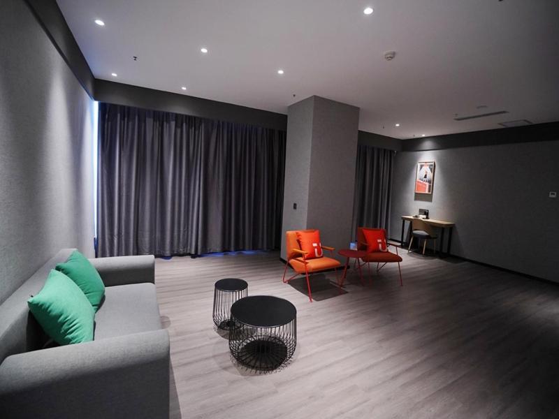 Executive Suite photo 1