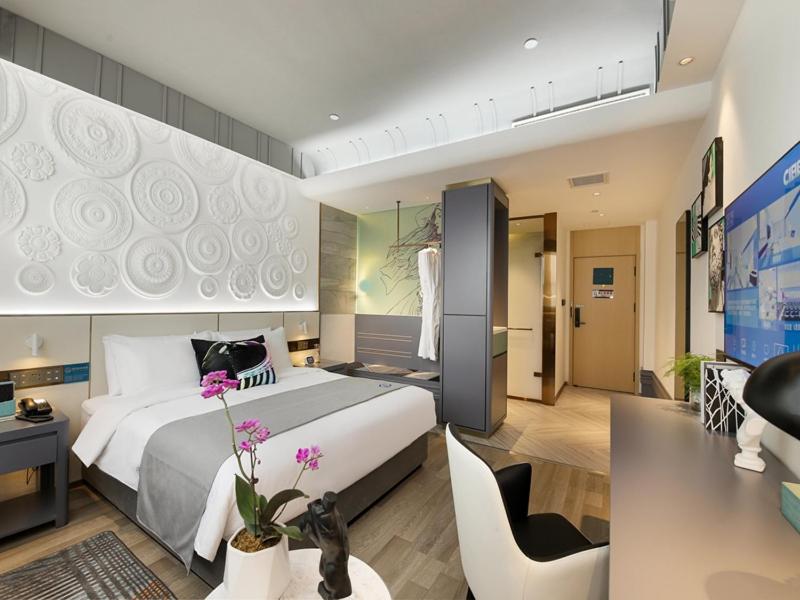 Double Room With Greece Theme