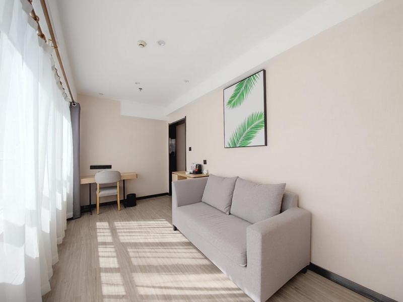 Premier Suite