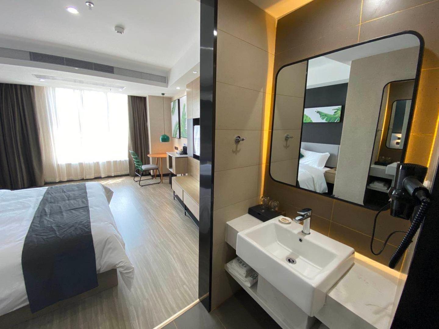U Plus Double Room photo 2