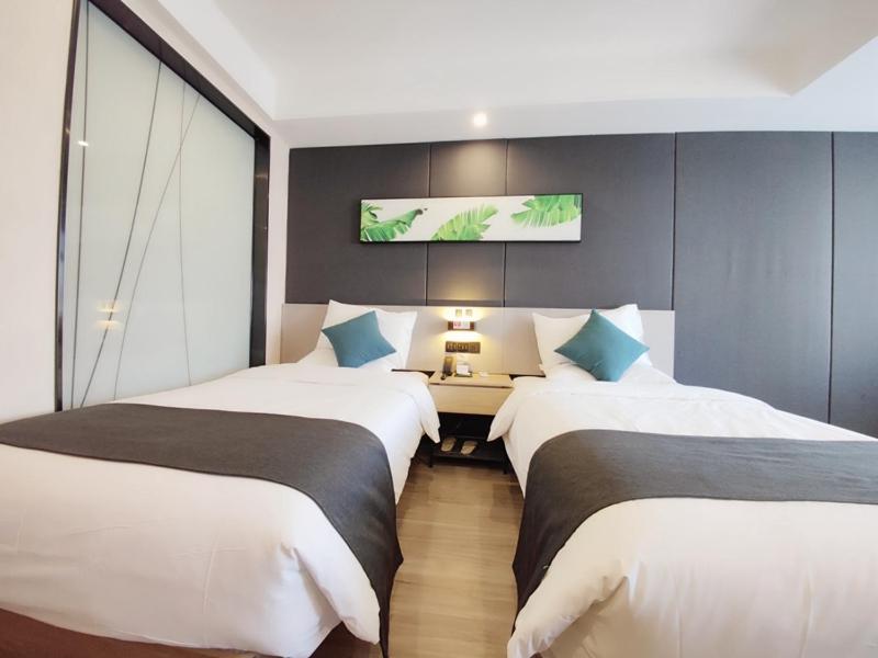 Premier Twin Room