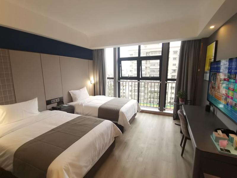 Intelligent Twin Room